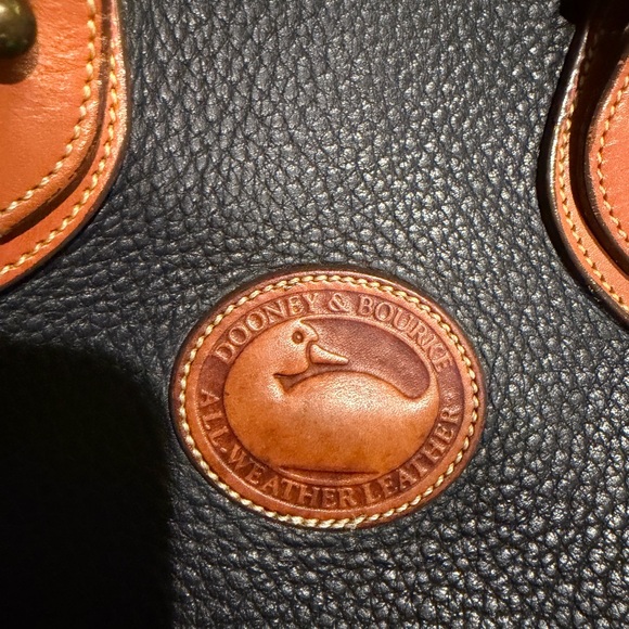 Vintage Dooney & Bourke Navy Pebbled Leather Satchel USA Made Classic Leather - Picture 16 of 16